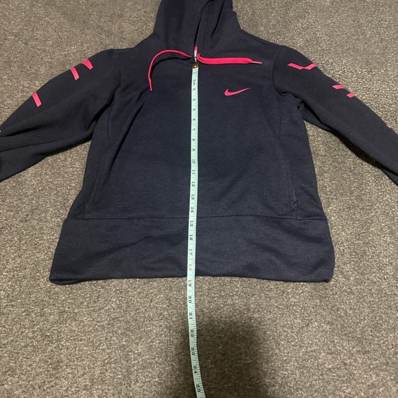 Nike Women's Pro Dri-FIT Cropped Graphic Hoodie in navy with pink accents. {XS} - Picture 14 of 14